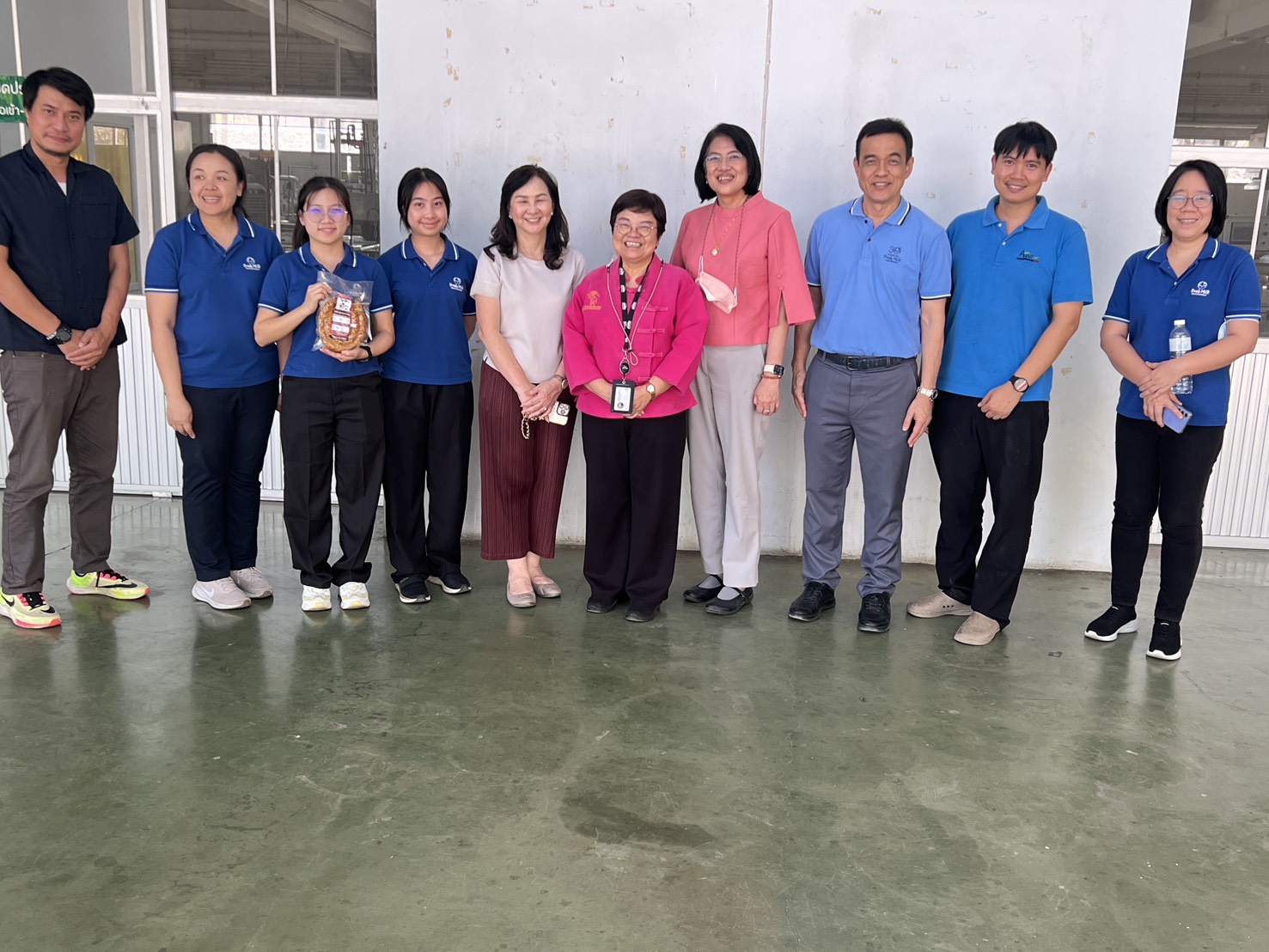 ให้การต้อนรับคณะผู้บริหารจาก บริษัท เชียงใหม่ เฟรช มิลค์ จำกัด