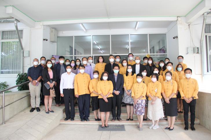 ผู้บริหารมหาวิทยาลัยพบปะผู้บริหารคณะอุตสาหกรรมเกษตร