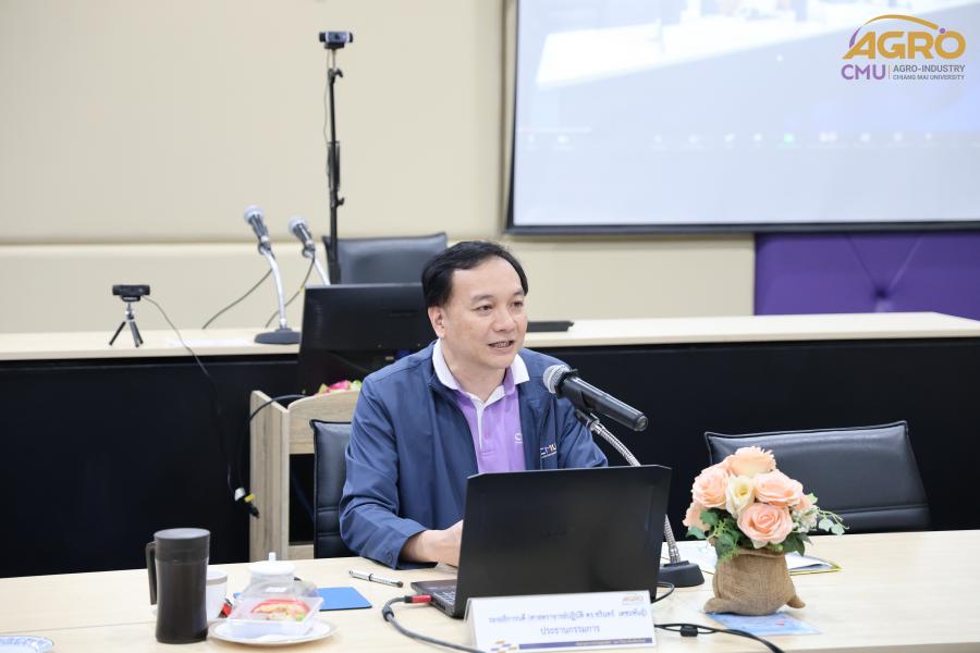 การประชุมพบปะระหว่างคณะกรรมการสรรหาคณบดีกับบุคลากรภายในคณะอุตสาหกรรมเกษตร