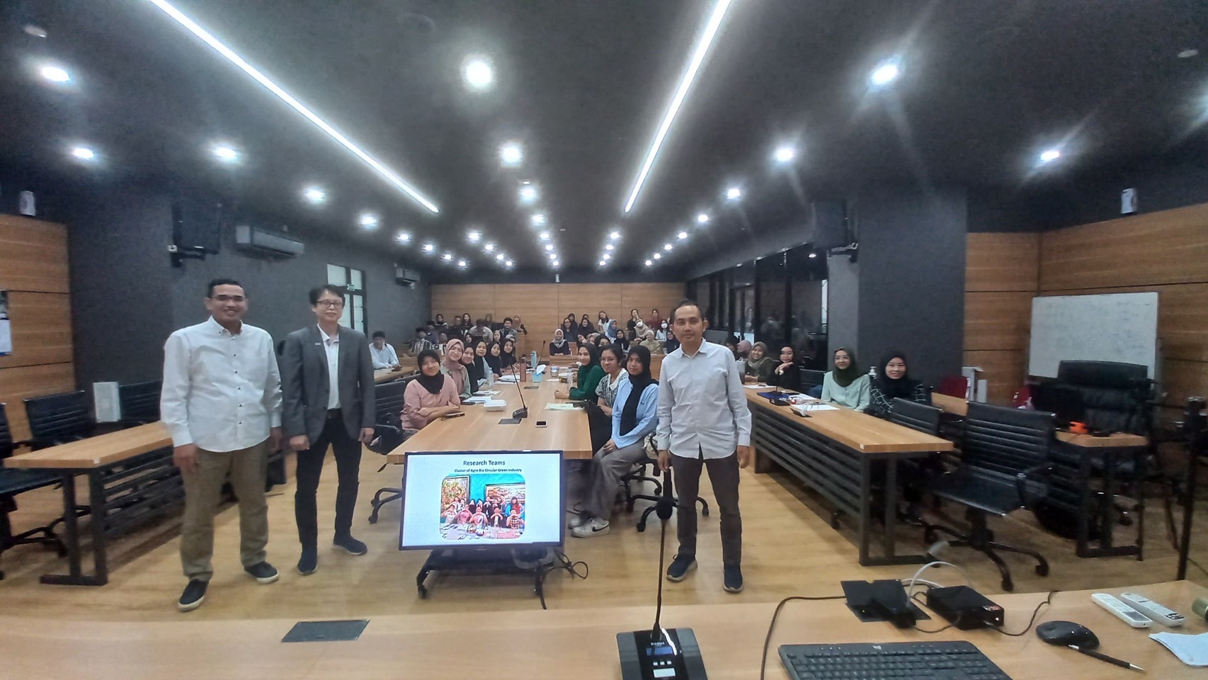 Warm welcome from the Universitas brawijaya under the Visiting Professor Program