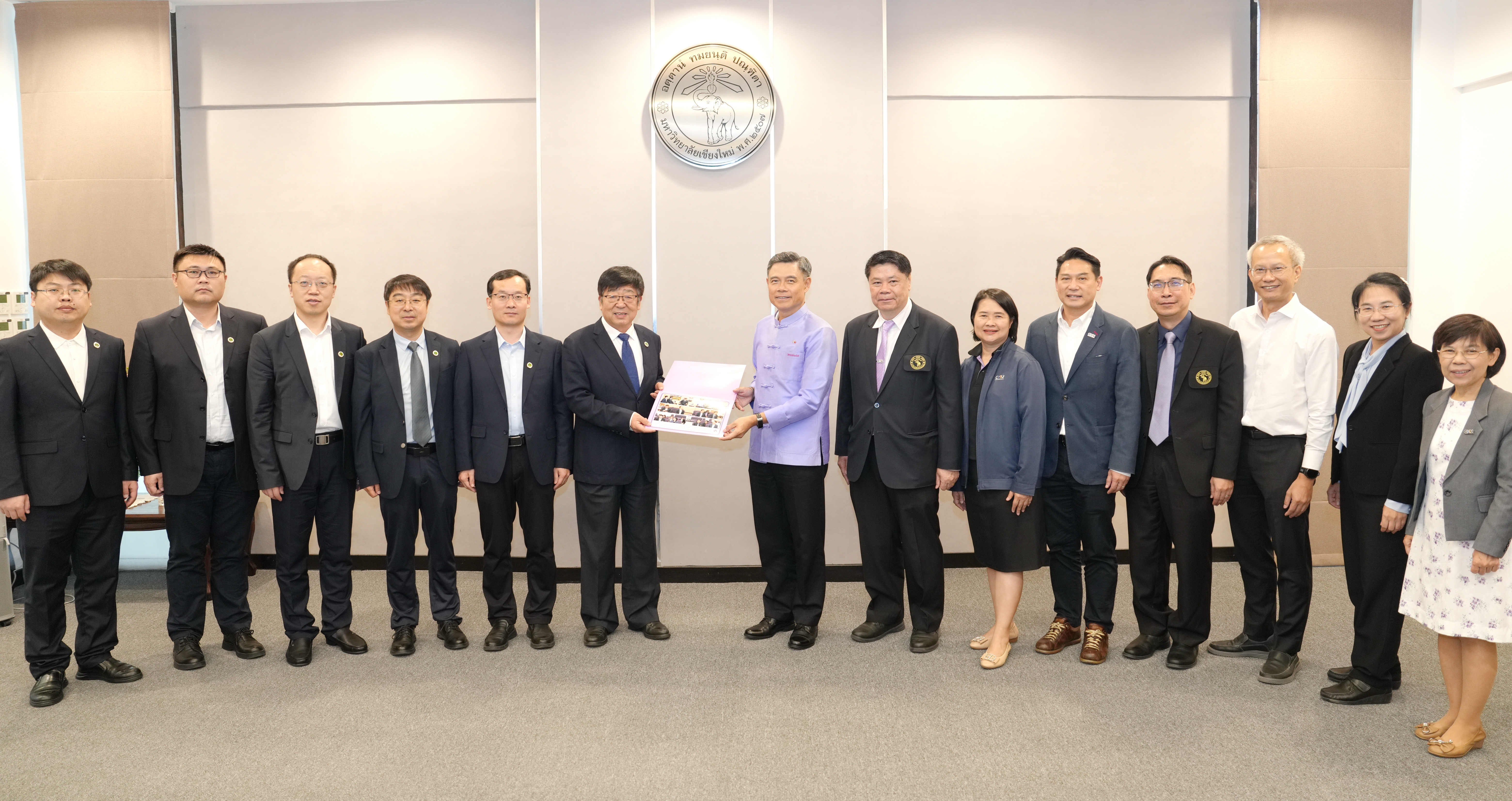 Welcome delegates from Northwest A&F University, Member of Standing Committee, National People's Congress (NPC) China