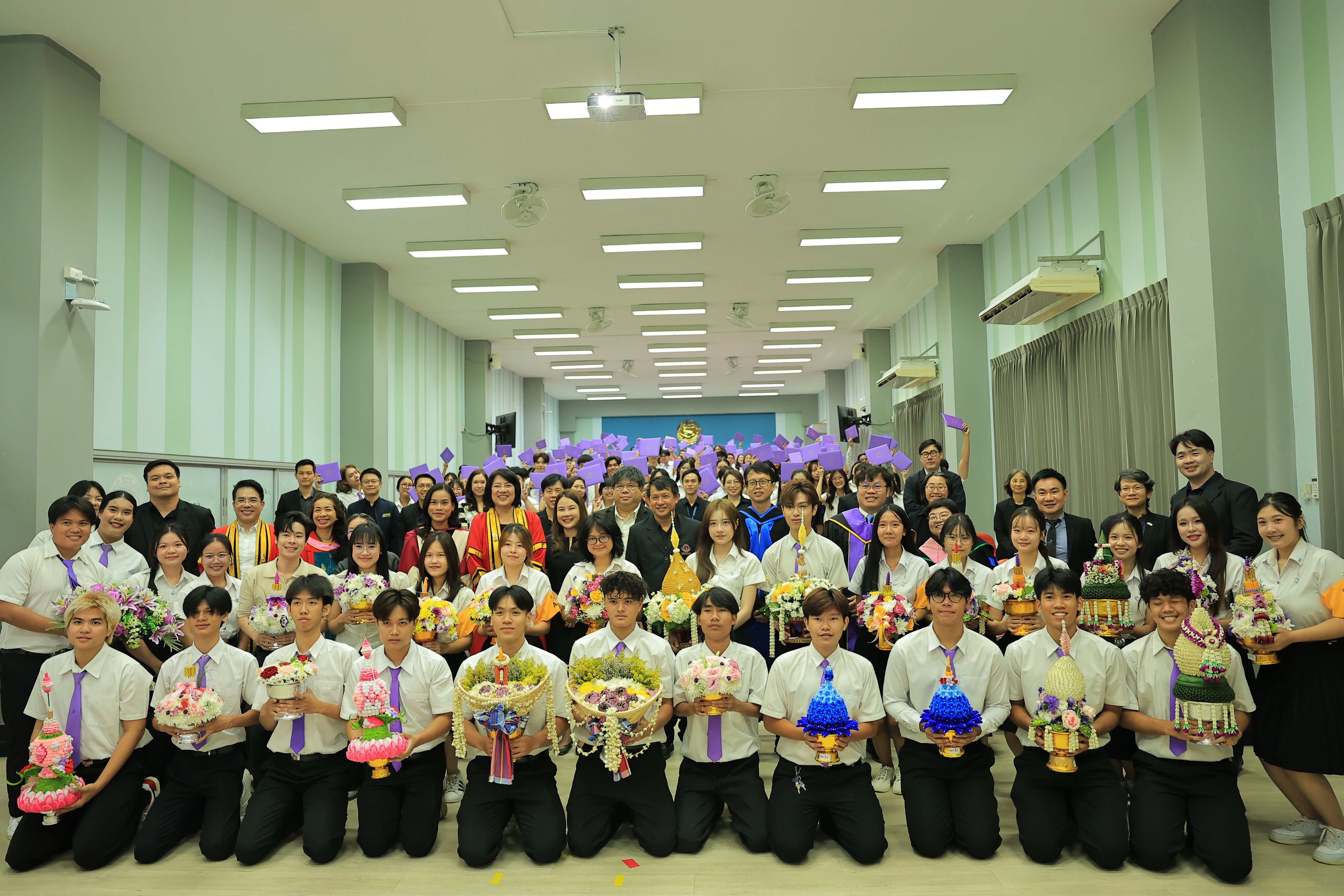 คณะอุตสาหกรรมเกษตร มหาวิทยาลัยเชียงใหม่ จัดพิธีไหว้ครู ประจำปีการศึกษา ๒๕๖๙ สืบสานประเพณีอันดีงาม พร้อมเชิดชูนักศึกษาผลการเรียนดี
