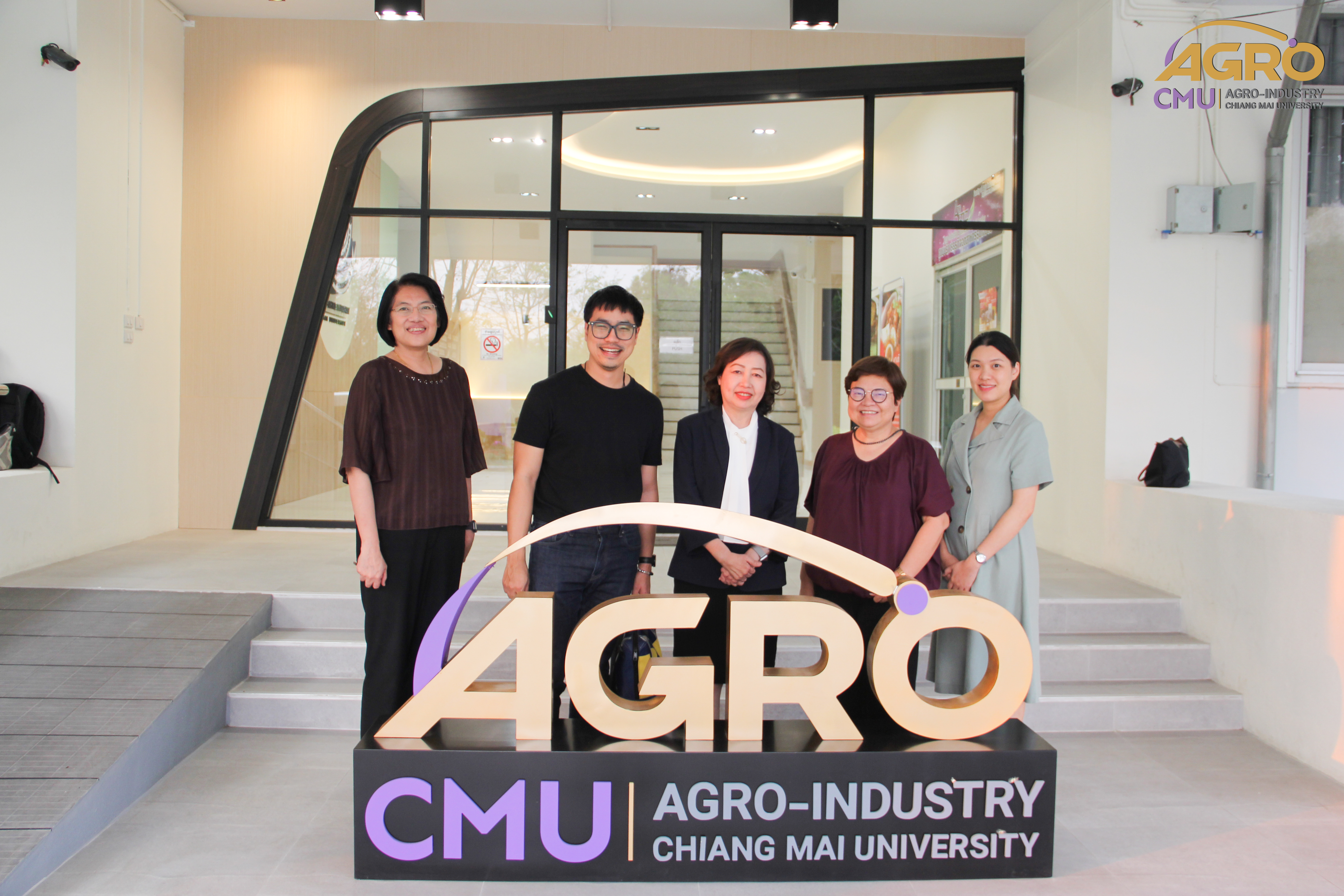 การอบรมเชิงปฏิบัติการ เรื่อง การถ่ายทอด Brand CI Agro-CMU